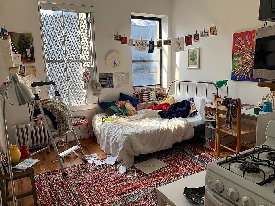 1st image of 2331 1st Ave APT 3A