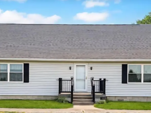 120 W Lincoln St, Lindsey, OH 43442