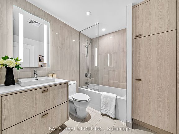5th image of 480 Front St W #801