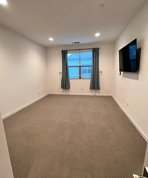 4240 Horvath St #105 — Photo 14