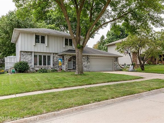 2nd image of 8120 Hammontree Cir