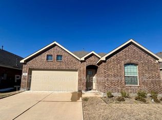 2113 Donker Dr, Royse City, TX 75189