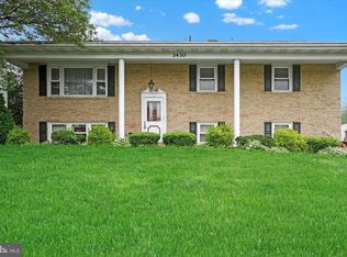 3430 Cranmere Ln, York, PA 17402
