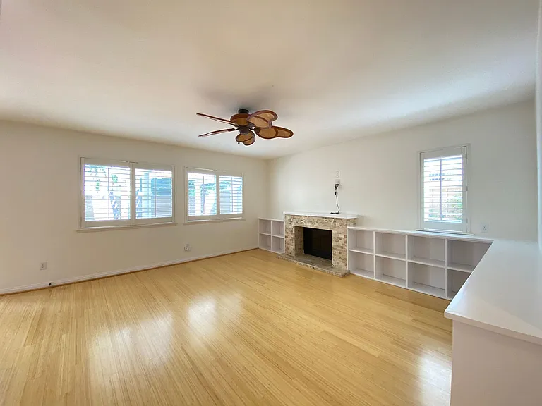 393 Spring Canyon Way — Photo 14