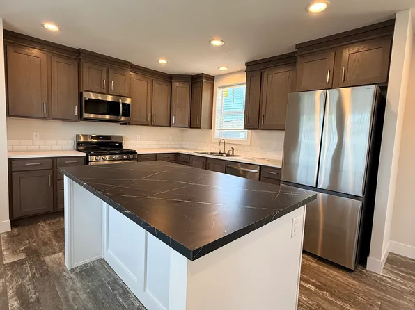 23625 W Lakepoint Dr #171, Channahon, IL 60410