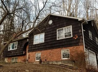 92 Captain Wooster Rd, Oxford, CT 06478