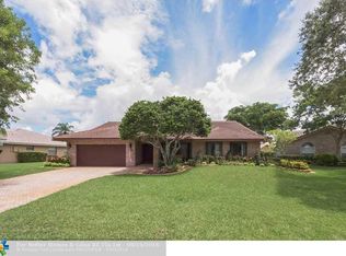 31 SW 112th Ter, Coral Springs, FL 33071