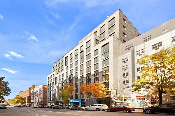 Rented by Compass | media 39