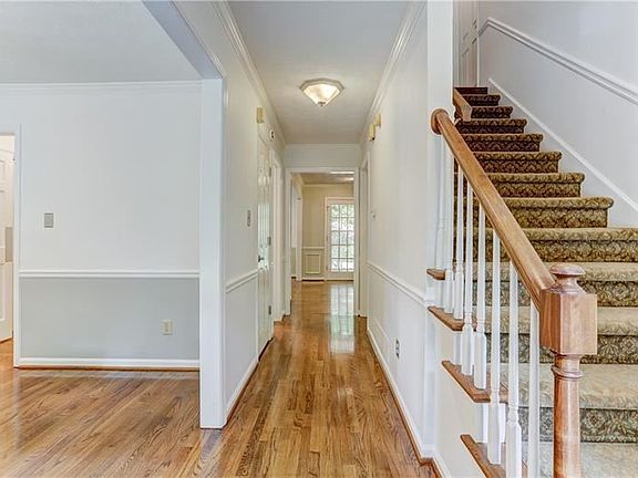 2nd image of 2563 N Arbor Trl