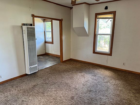 2nd image of 4479 Sycamore Rd