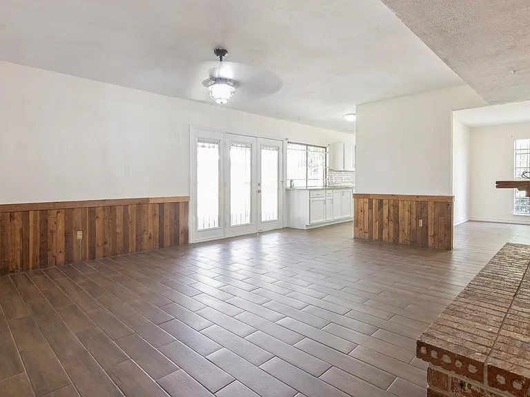 14603 Lorne Dr — Photo 7