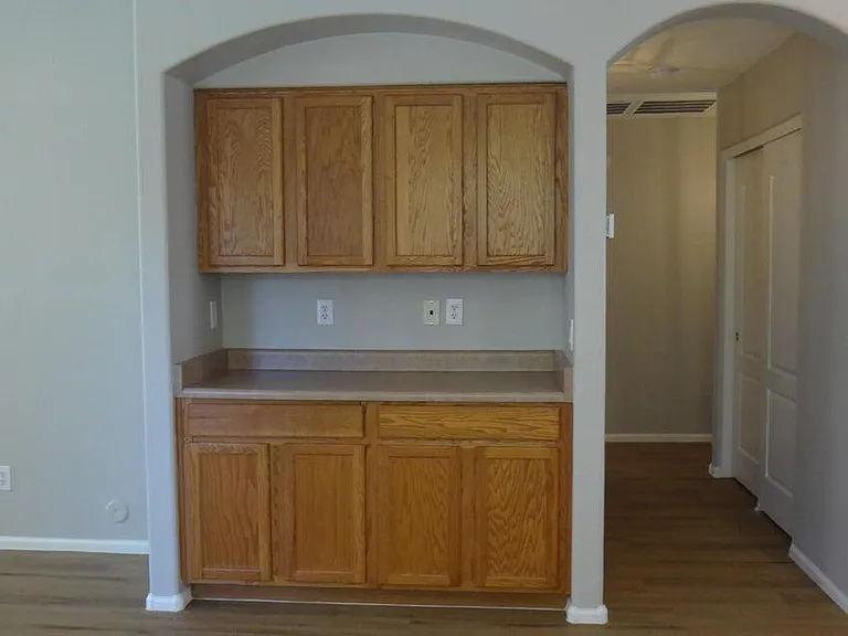 12425 W Missouri Ave — Photo 10