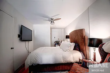 Rented by Urbane Brokerage