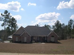 121 Broken Arrow Trl, Petal, MS 39465
