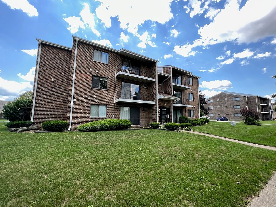 1st image of 7325 Tiffany Dr APT 2A