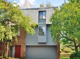 185 Trolley Crossing Ln, Middletown, CT 06457