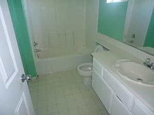 2nd image of 10843 Bonanza Rd