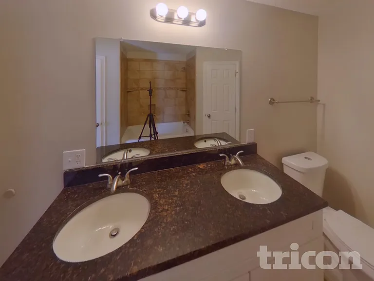 2743 Windwalker Ct — Photo 9