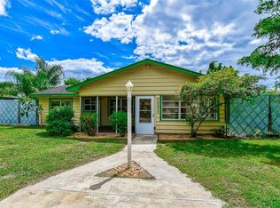 2880 Sequoia Ln, Sarasota, FL 34237