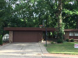 1808 E Shady Oak Dr, Peoria, IL