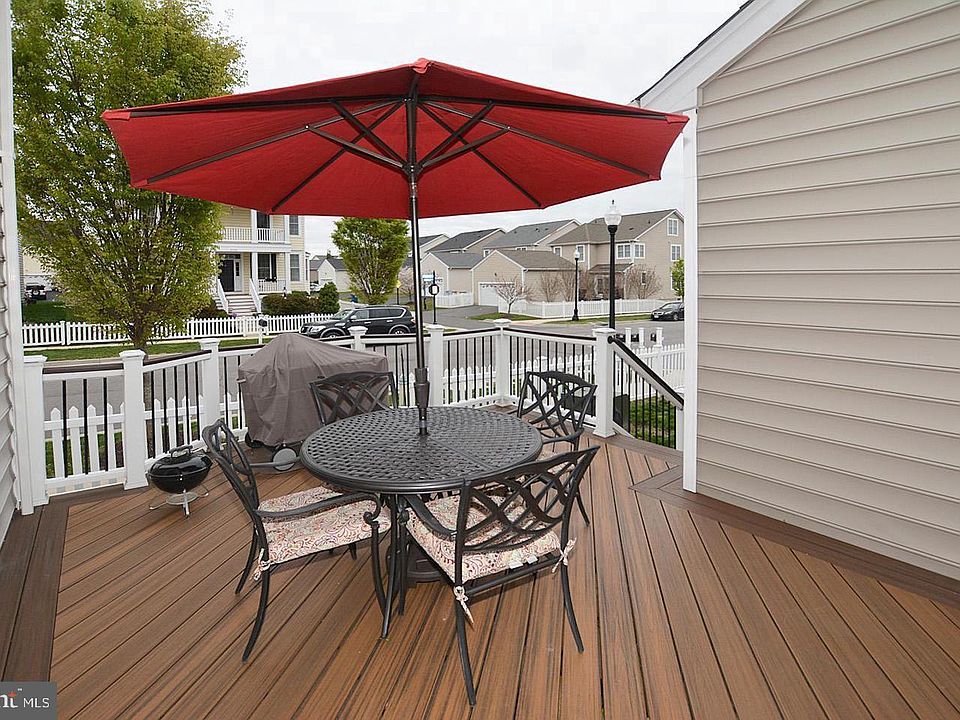 2nd image of 25237 Easterwood Ln