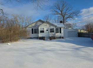 1482 Mitson Blvd, Flint, MI 48504