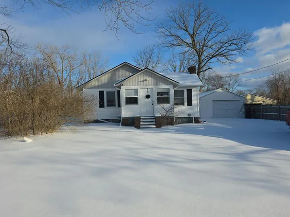 1482 Mitson Blvd, Flint, MI 48504