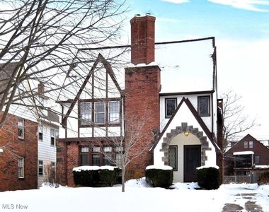 3563 Latimore Rd, Shaker Heights, OH, 44122