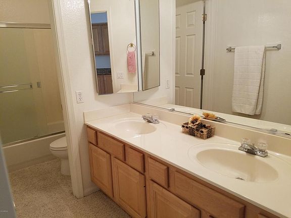 3rd image of 11141 W Laurelwood Ln