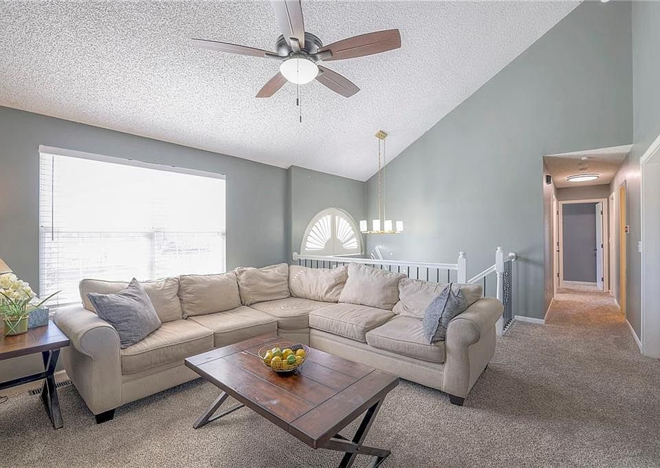 801 16th Ave S, Greenwood, MO 64034 | Zillow