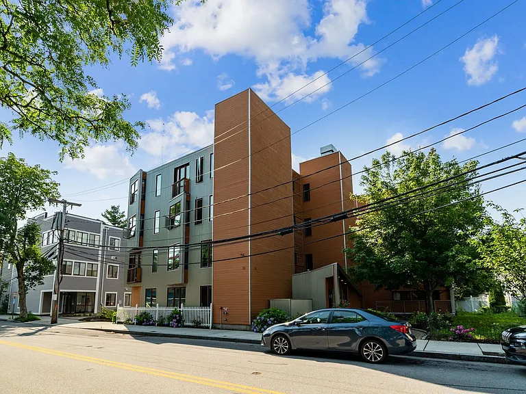 24 Bay State Rd #9 — Photo 18