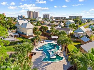 3910 Wasp St, Panama City Beach, FL 32408