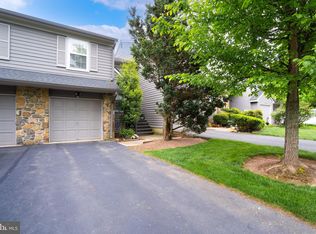 1 Brookline Ct, Princeton, NJ 08540