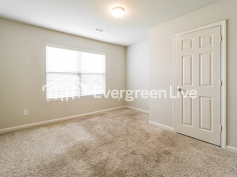 3057 Emerald Park Trl — Photo 10