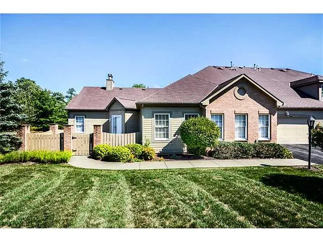 103 Linden Ct photo 1