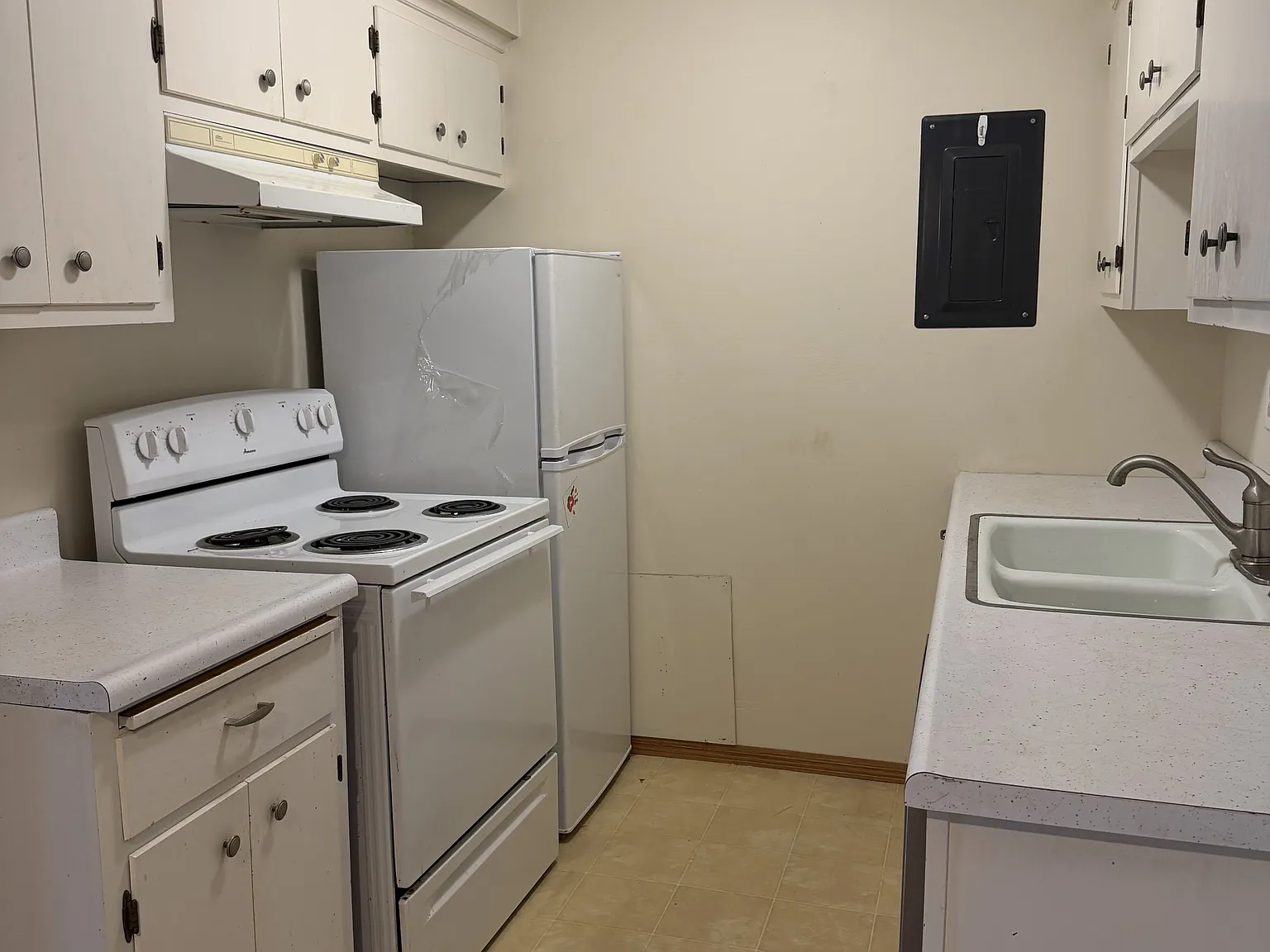2730 Dale St N - 1 — Photo 3