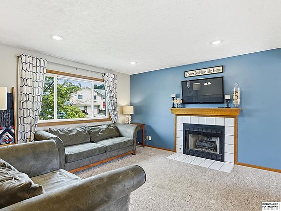 5th image of 6111 N 79th St