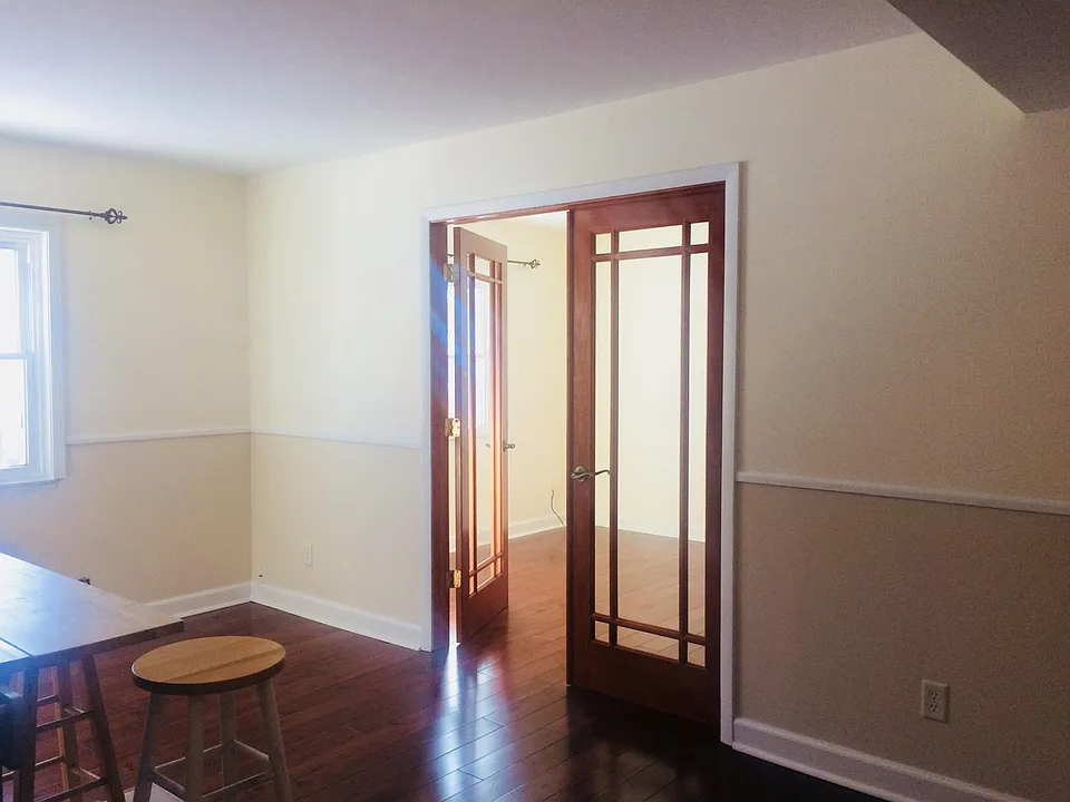 417 S Fess Ave #8