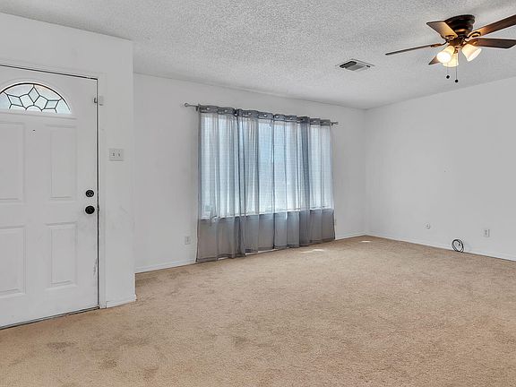 3rd image of 12605 Elyse Pl SE