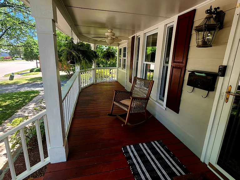 W Chatham St — Photo 15