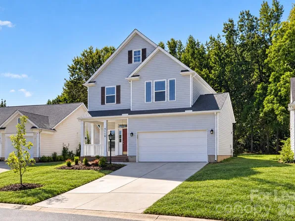 9119 Stone Abbey Pl, Charlotte, NC 28215