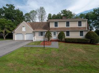 38 Sycamore Rd, Methuen, MA 01844