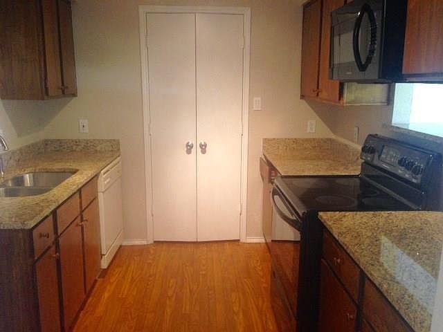 1st image of 4809 Springsong Ln