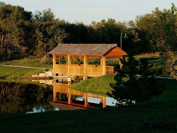 5th image of 3233 W Rustic Bridge Rd