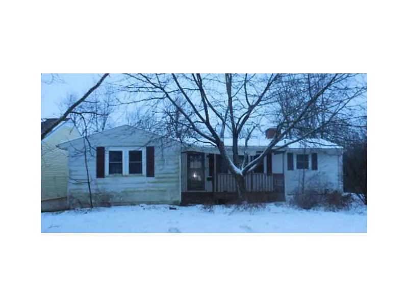 2292 Seminole Ave photo 1