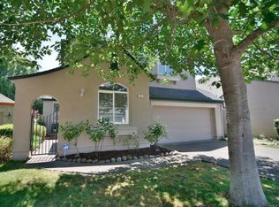 6 Raffles Ct, Petaluma, CA 94954