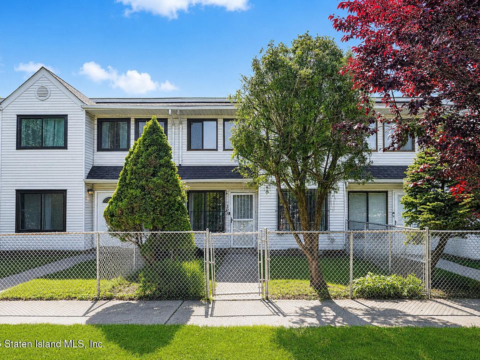 1st image of 302 Andros Ave