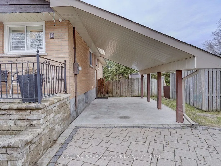 1051 Willowdale Ave #MAIN FL — Photo 14