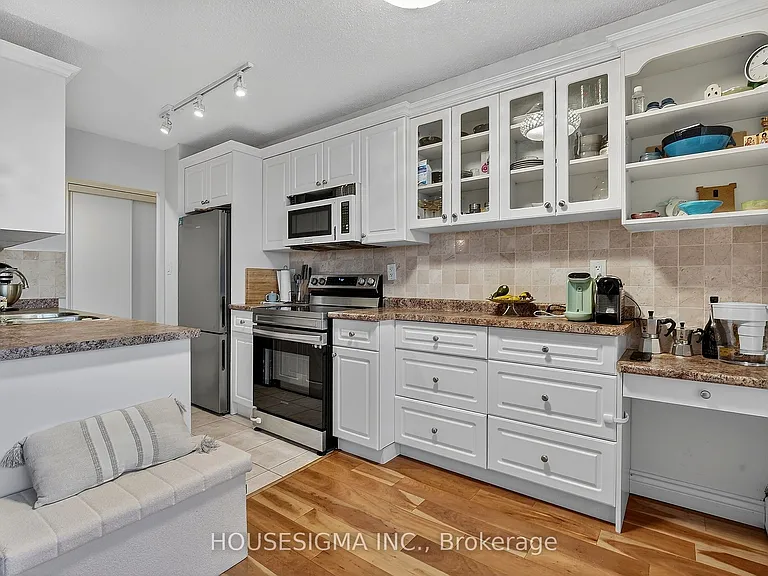 6390 Huggins St #605 — Photo 16