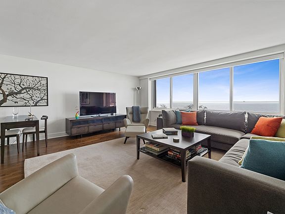 2nd image of 1440 N Lake Shore Dr APT 7E